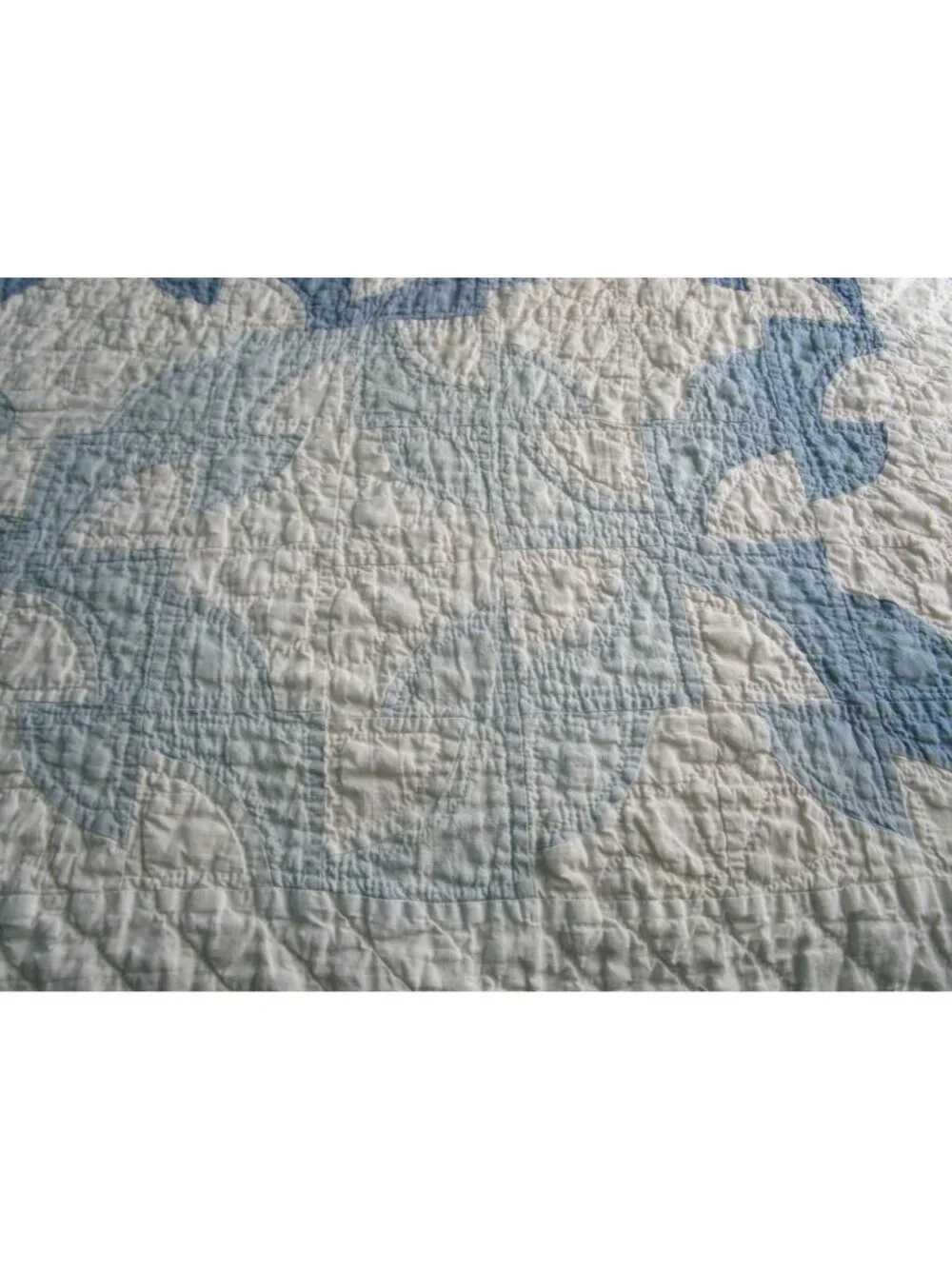 Drunkards Path Handmade Patchwork Quilt Blue White Faded Damaged Full Size